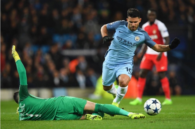 The Art of the Cross: Precision, Timing, and Unlocking Wide Areas – Delivering the Attacker's Dream Ball