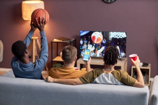 How Online Gaming Continues to Evolve Without Losing Simple Gameplay